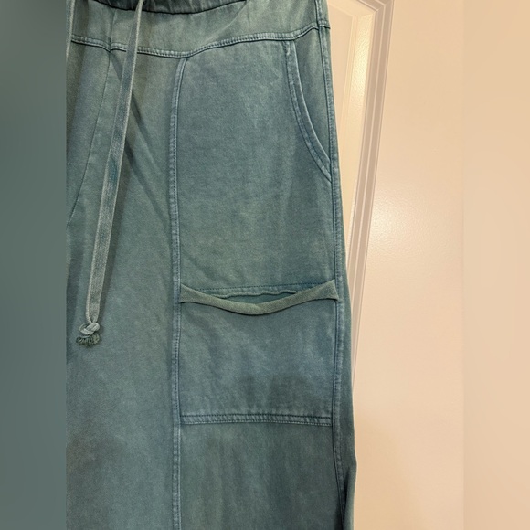 Lucky One Wide Leg Sweats - Picture 5 of 7